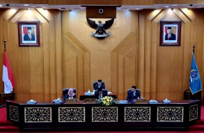 4 Pimpinan DPRD Surabaya Periode 2024-2029 Disahkan