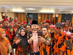 9600 Anggota PP Jember Dukung Gus Fawait - Djoko Susanto