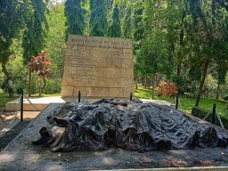 Mengenang Perjuangan di Monumen Kresek Madiun, Tempat Bersejarah Tragedi PKI