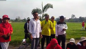 Kades Semboro Jember Bubarkan Senam, Ratusan Emak-emak Meradang