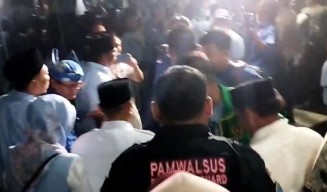 Debat Cabup Situbondo Berjalan Ricuh, Ini Pemicunya
