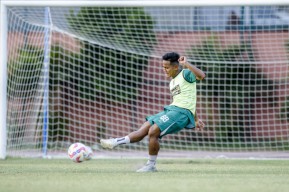 Gabung Persebaya Lagi, Toni Firmansyah Berjuang Tingkatkan Chemistry