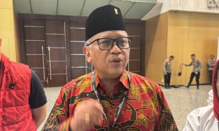 Sekjen PDIP Puji Gagasan Membumi Risma - Gus Hans saat Debat Pilkada Jatim