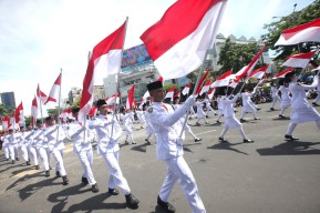 Parade Surabaya Juang 2024: Kebanggaan Kota Pahlawan yang Kini Go Nasional
