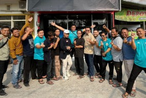 Komuniatas Wirausaha di Lamongan Gelar Bisnis Visit ke Apparel Allegiant