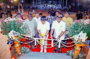 Pj Gubernur Adhy Karyono Resmikan Sekber PHDI dan Lembaga Keagamaan Hindu Jatim
