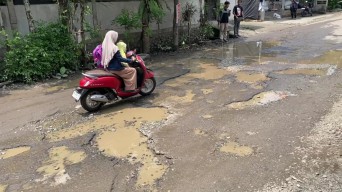 Tanggapi Protes Warga Senden, Pemkab Trenggalek Siapkan Dana Rp1 M