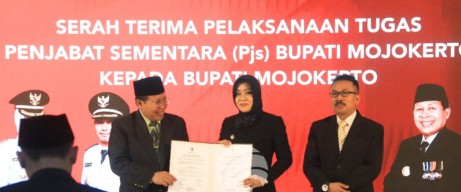 Bupati Ikfına dan Wabup Al-Barra Kembali Pimpin Mojokerto, Masa Cuti Berakhir