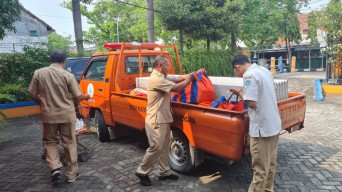 BPBD Lamongan Salurkan Bantuan untuk Warga Terdampak Bencana di 2 Kecamatan