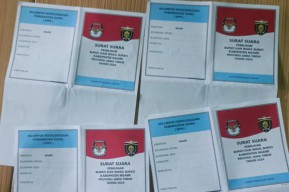 Surat Suara Berlogo Pemkab Ngawi Ditemukan di Trenggalek