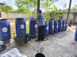 Unisba dan Untag Surabaya Kolaborasi Atasi Masalah Sampah dengan Cara Ini