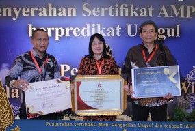 Tingkatkan Pelayanan Hukum Berkualitas, PN Gresik Raih Predikat Unggul