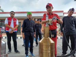 Disperindag Lamongan Sidak SPBU Pastikan Ketersediaan BBM Jelang Nataru