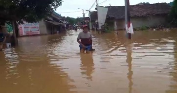 500 Rumah di Jember Terendam Banjir, Lansia hingga Ibu Hamil Dievakuasi