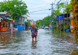 Perumahan Wisma Tropodo Sidoarjo Masih Banjir, Warga: Tiap Tahun Makin Parah