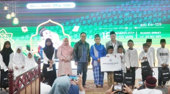 Pengajian Spesial HUT ke-129, BRI RO Surabaya Berbagi Kebahagiaan dan Inspirasi