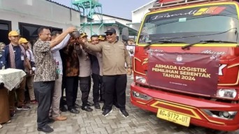KPU Kabupaten Kediri Mulai Distribusikan Logistik Pilkada 2024