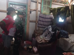 Janda asal Jember Tewas Membusuk di Rumah Duda, Wajah Lebam Tertutup Sarung