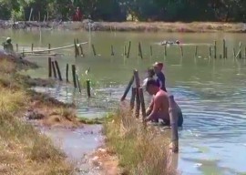 Banjir Rob Diprediksi Bakal Datang Lagi, Petambak Sidoarjo Tinggikan Tanggul