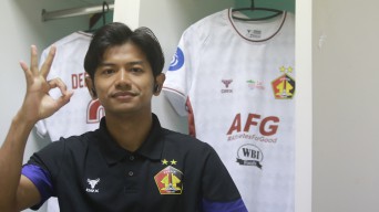 Warung Bebek Goreng asal Pare Sponsori Persik Kediri
