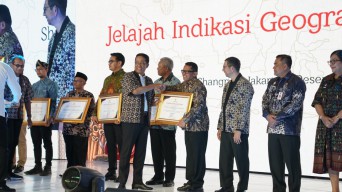 Dorong Indikasi Geografis, Kemenkumham Jatim Raih Penghargaan Menteri Hukum