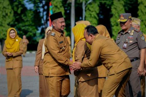 Bupati Gresik Tegaskan pada ASN untuk Tingkatkan Layanan Publik