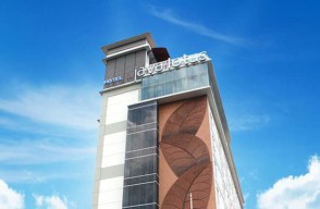 Tunggak Pajak Rp3,8 Miliar, DPRD Jember Ancam Tutup dan Sita Aset Hotel Java Lotus