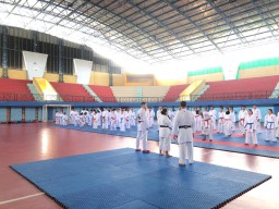 Saat Atlet Karate Dunia Berbagi Ilmu di Internasional Coaching Clinic Surabaya