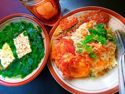 Nasi Empok Sayur Bening Daun Kelor Khas Pasuruan, Laris Manis saat Weekend