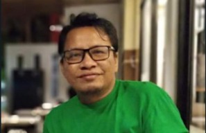 Kiprah Mashuri, Alumnus Unair sebagai Peneliti Sastra Interdisipliner di BRIN