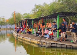 700 Pengunjung Datangi Tempat Pemancingan di Sedati Sidoarjo di Libur Tahun Baru