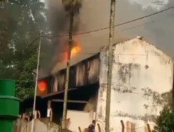 PDP Kahyangan Jember Terbakar,  Kerugian Capai Puluhan Juta Rupiah