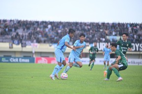 Persela Lamongan Ditahan Imbang 10 Pemain PSKC Cimahi, Zulkifli Syukur Kecewa