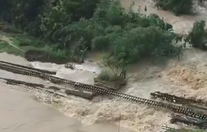 Rute Kereta Api Jarak Jauh Daop 8 Surabaya Berubah, Imbas Banjir Grobogan
