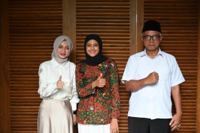 Silaturahmi ke Bunda Fey, Mbak Vinanda-Gus Qowim Minta Doa Restu Pimpin Kota Kediri