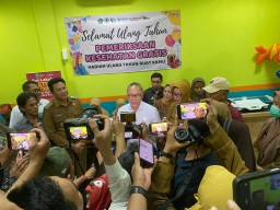 Zulhas Pantau Langsung Cek Kesehatan Gratis di Puskesmas Taman