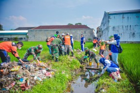 Wabup Djoko Ajak Masyarakat Jember Kelola Sampah dengan Baik