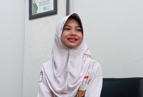Kisah Siswi di Jember Hidup Sendiri, Aktif Modelling hingga jadi Duta Maritim