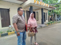 Istri Oknum Polisi di Bangkalan Diduga Tilap Uang Tetangga Senilai Rp60 Juta
