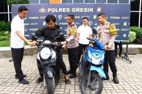 Polres Gresik Kembalikan Motor Warga Surabaya dan Sidoarjo yang Digondol Maling