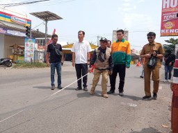 Perbaikan Jalan Rusak di Puger Jember Baru sampai Tahap Ini