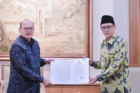 Gus Firjaun Resmi Jabat Plt Bupati Jember