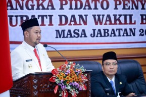 Bupati Yani dan Wabup Alif Paparkan Visi Misi untuk Gresik Baru yang Berkelanjutan