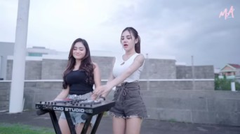 Video Klipnya di Perpusnas Bung Karno Tuai Polemik, Penyanyi Iclik Cinta Minta Maaf
