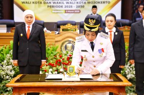 Gubernur Khofifah Minta Wali Kota Mojokerto Siapkan Sekolah Rakyat