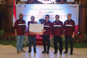 Bank Jatim Dukung Aksesibilitas Pelayanan Pajak dan Taman Lewat Dua CSR Sekaligus