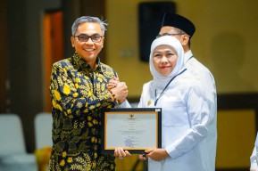 KPK Beri Penghargaan Pemprov Jatim, Peringkat 2 Pencegahan Korupsi