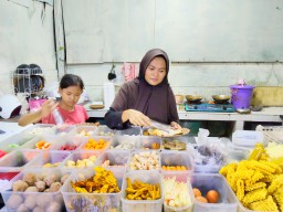 Mencicipi Seblak Tidak Pedas di Sidoarjo, Aman di Perut untuk Berbuka Puasa