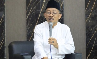 Ketua PCNU Sidoarjo KH Zainal Abidin: Menikmati Kolak sebagai Wujud Syukur