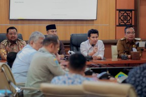 Pemkab Gresik Bersinergi Pemprov dan DPRD Jatim, Tangani Banjir Kali Lamong